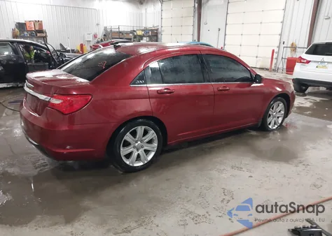 2012 Chrysler 200 Touring из США, поврежденный, VIN 1C3CCBBG8CN152825